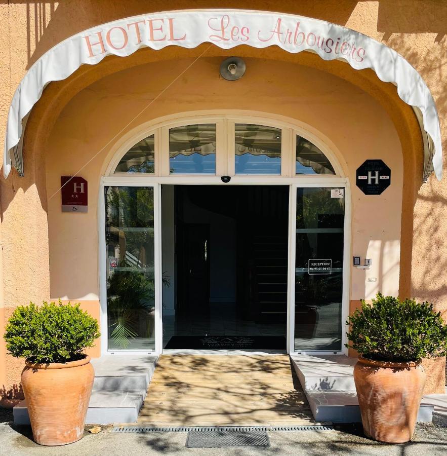 Hotel Les Arbousiers Кальві Екстер'єр фото